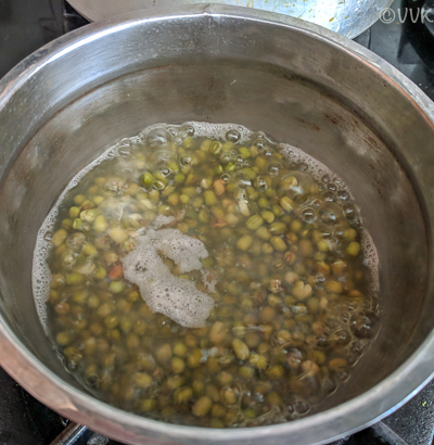 cooking green gram in open pot method