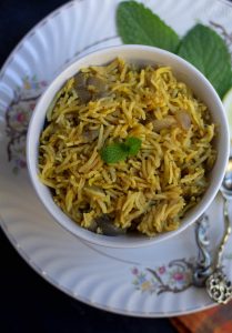 Onion Biryani - Vidhya’s Vegetarian Kitchen