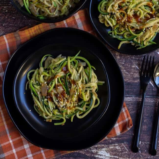 How to Make Zucchini Noodles • A Sweet Pea Chef