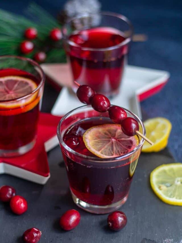 Cranberry Ginger Ale Mocktail - Vidhya’s Vegetarian Kitchen