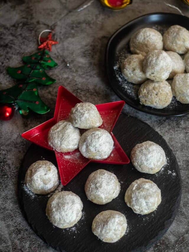 Walnut and Pecan Cookies