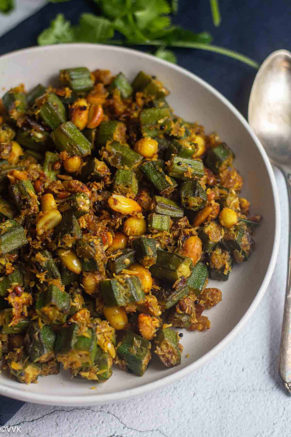 cooked okra peanut curry for rice